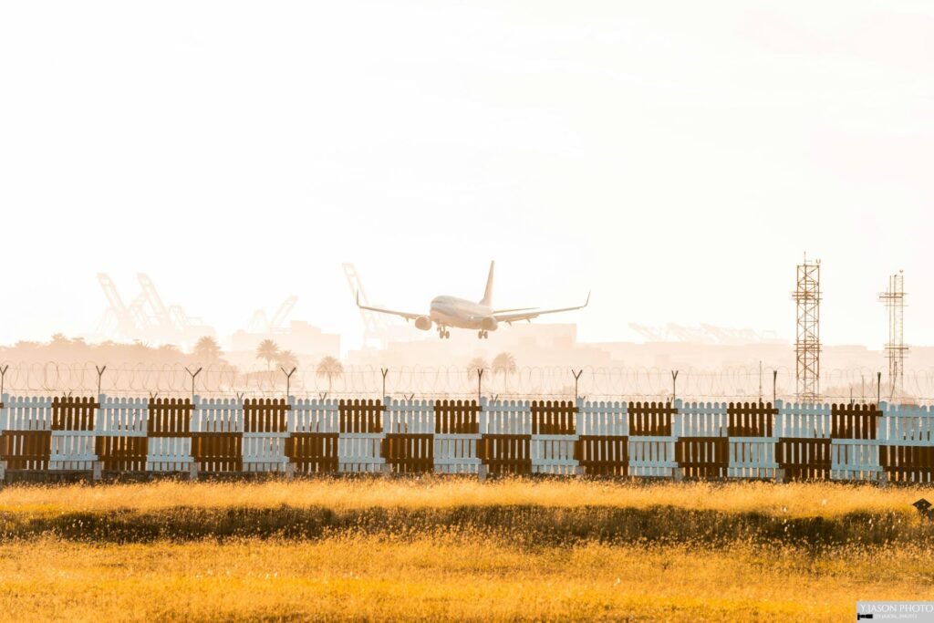 US Air Freight Tax-Included Small Parcels: A New Paradigm for Cross-Border Logistics Amidst Tariff Storms
