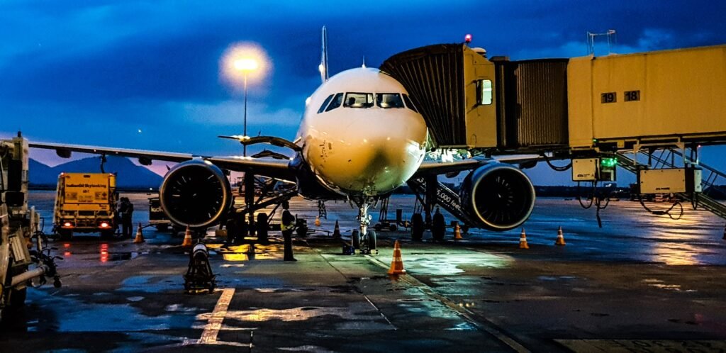 Comprehensive Guide to Air Freight of Consumer Electronic Batteries to the U.S.