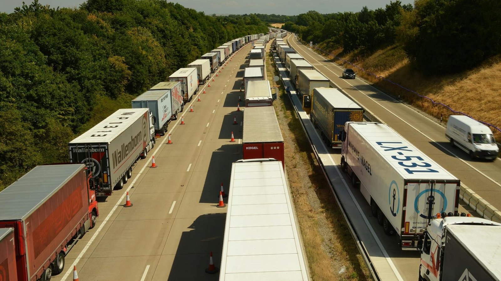 China - Europe Rail and Road Freight: How to Choose the Best Shipping Option in 2025