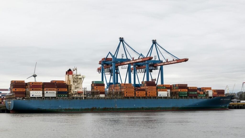 How to Choose UK Oversized Cargo Shipping Services in 2025: The Complete Guide