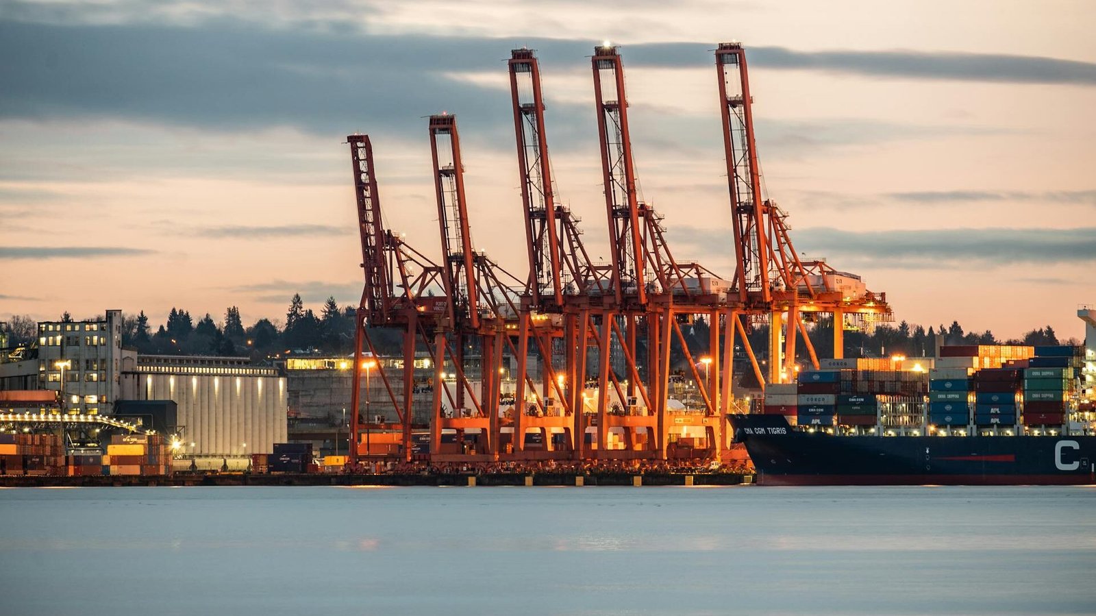 Gray Customs Clearance in Lithium Battery Transportation: A Shortcut or a Risky Path?