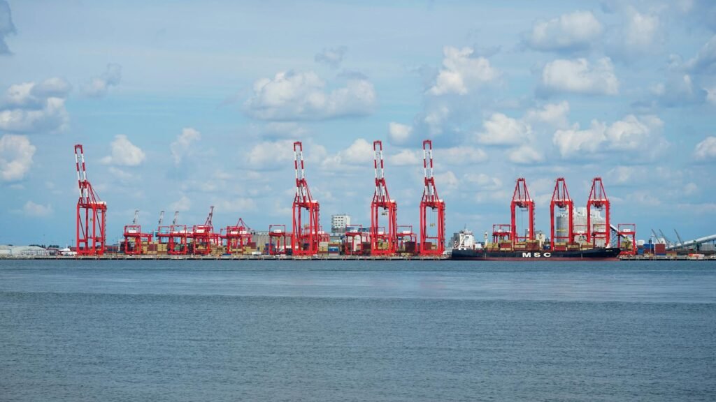 Is Lithium Battery Double Clearance with Tax Included Equal to Grey Customs Clearance? Unveiling the Hidden Risks and Compliance Path