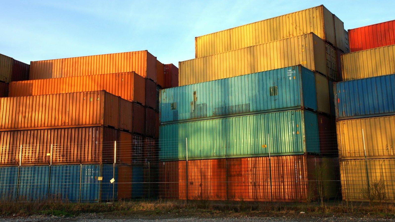 Discover the Game - Changing Arctic Shipping Route from China to the UK: Revolutionize Your Sea Freight Efficiency