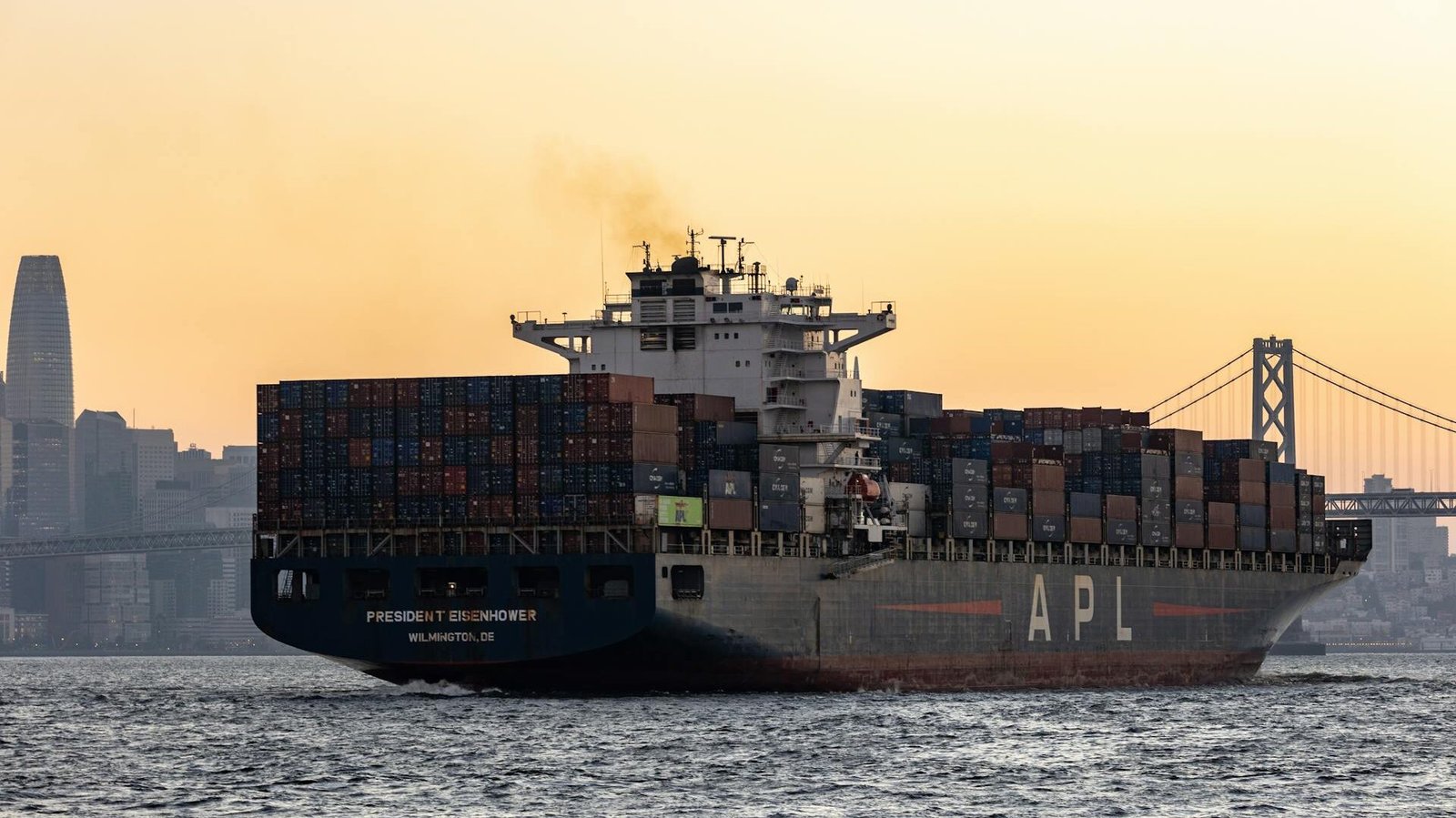 Complete Guide to European Ocean Freight for Oversized Cargo: Advantages, Suitable Goods, and Pain - point Solutions